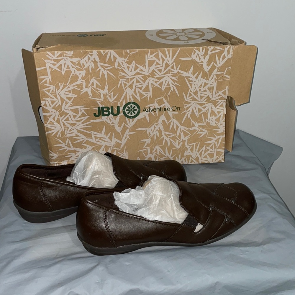 Women’s mushroom JBU shoes